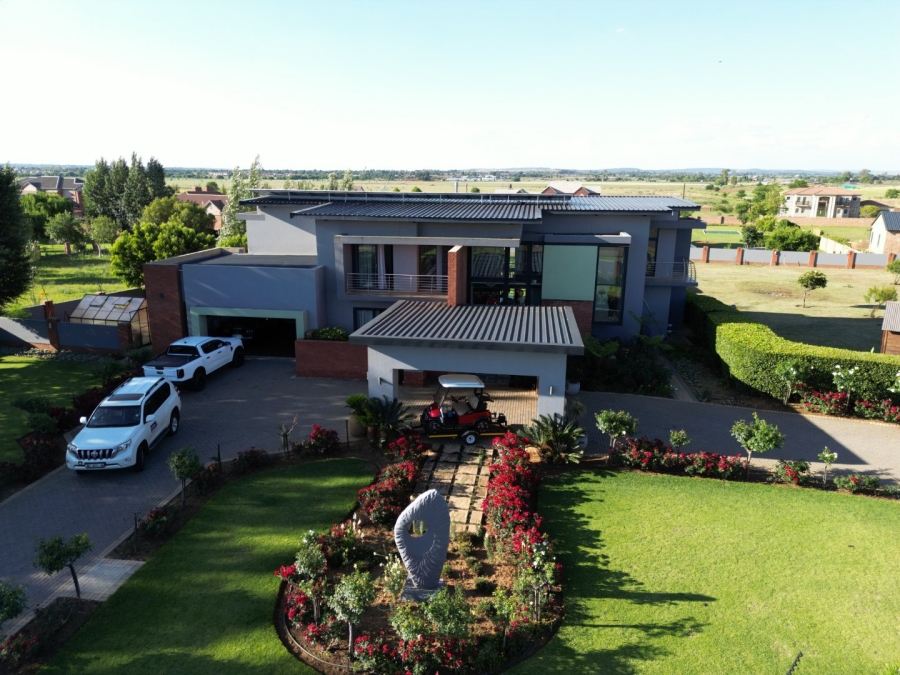 4 Bedroom Property for Sale in Grimbeeck Park North West